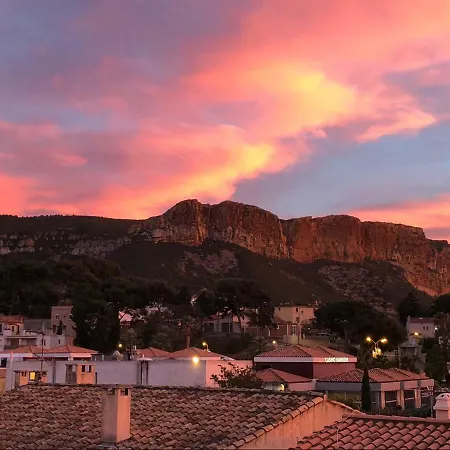 アパート La Cassidaine カシ